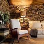 Herdade Dos Abegoes Country house *